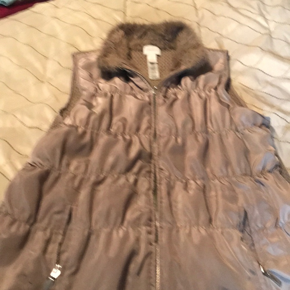 Taupe knit, polyester, faux fur vest